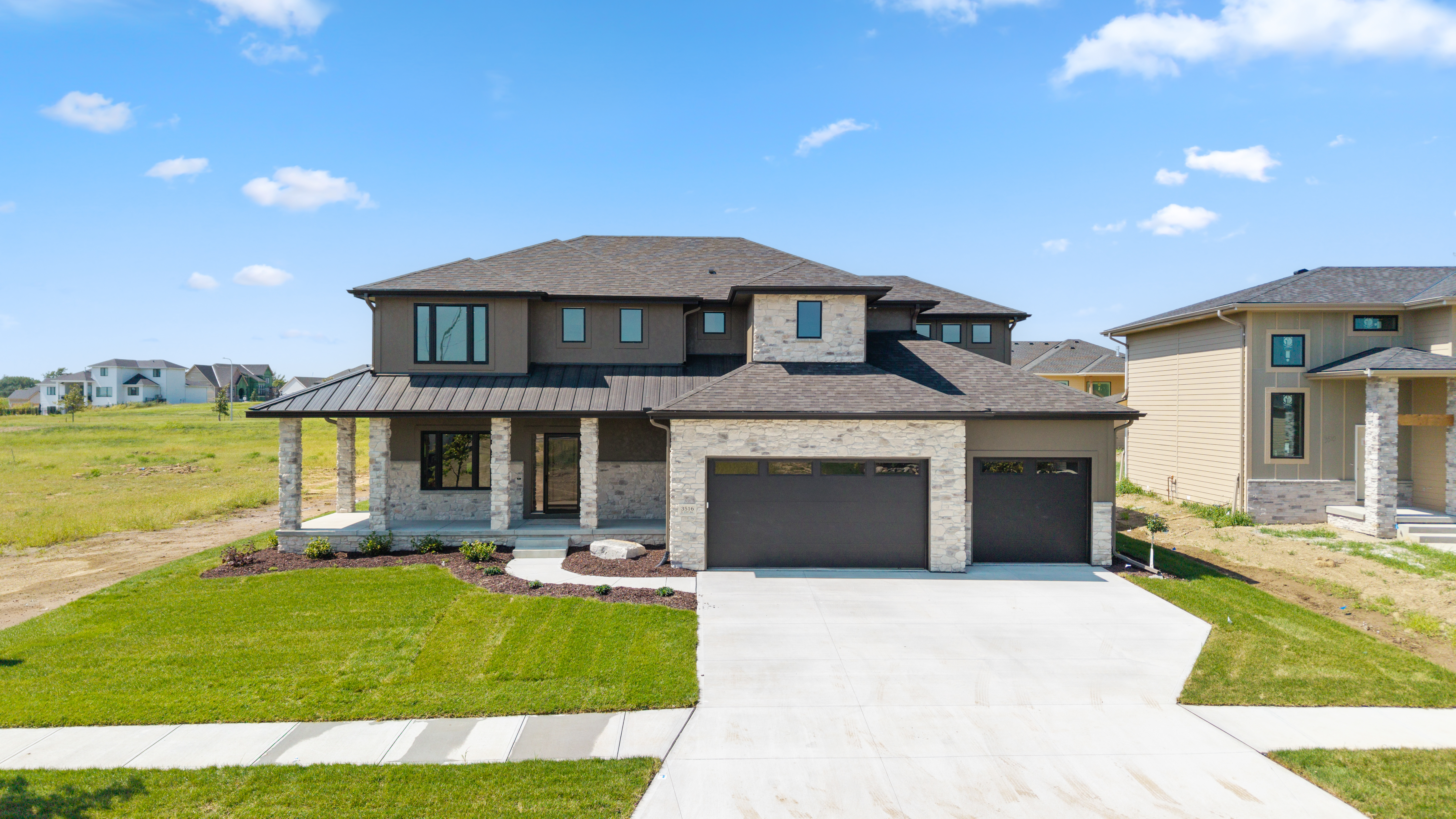 3516 S. 218th Avenue Image
